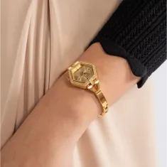 Guess GUGW0680L2 Kadın Kol Saati Guess GUGW0680L2 Kadın Kol Saati