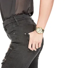 Guess GUW1070L2 Kadın Kol Saati Guess GUW1070L2 Kadın Kol Saati
