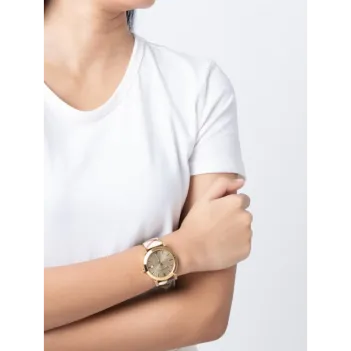 Burberry BU9026 Kadın Kol Saati Burberry BU9026 Kadın Kol Saati