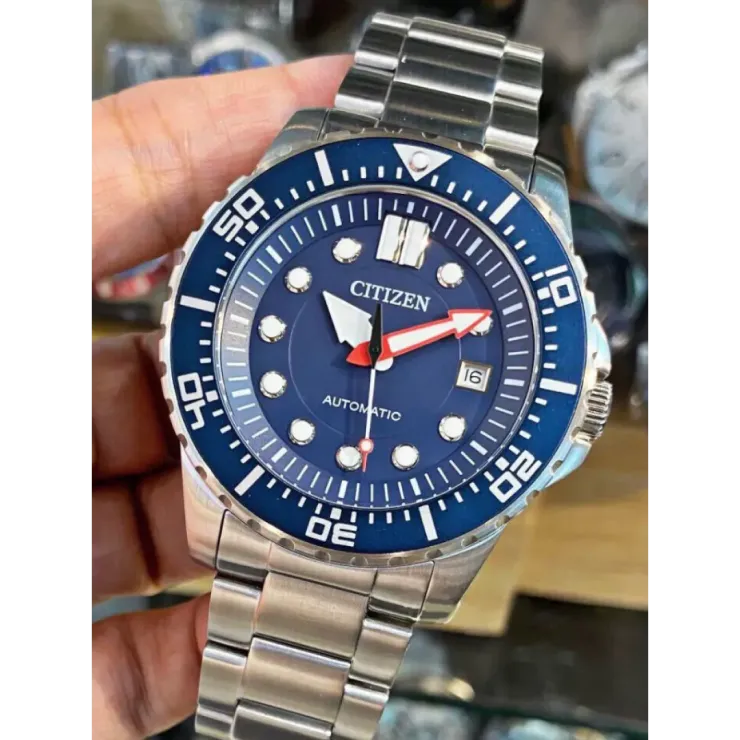 Citizen NJ0121-89L Erkek Kol Saati