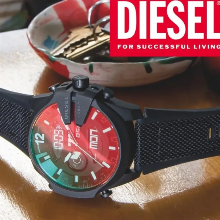 Diesel DZ4548 Erkek Kol Saati Diesel DZ4548 Erkek Kol Saati