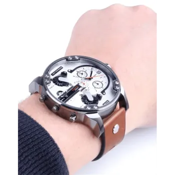 Diesel DZ7394 Erkek Kol Saati