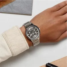 Emporio Armani AR11047 Erkek Kol Saati Emporio Armani AR11047 Erkek Kol Saati