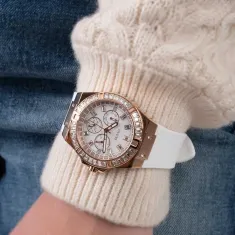 Guess GUGW0118L4 Kadın Kol Saati Guess GUGW0118L4 Kadın Kol Saati