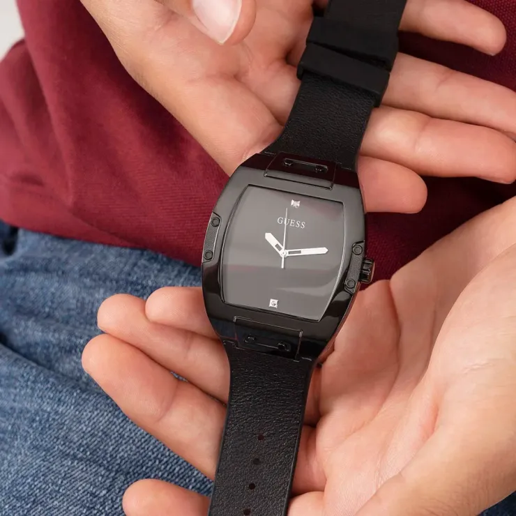 Guess GUGW0386G1 Erkek Kol Saati Guess GUGW0386G1 Erkek Kol Saati