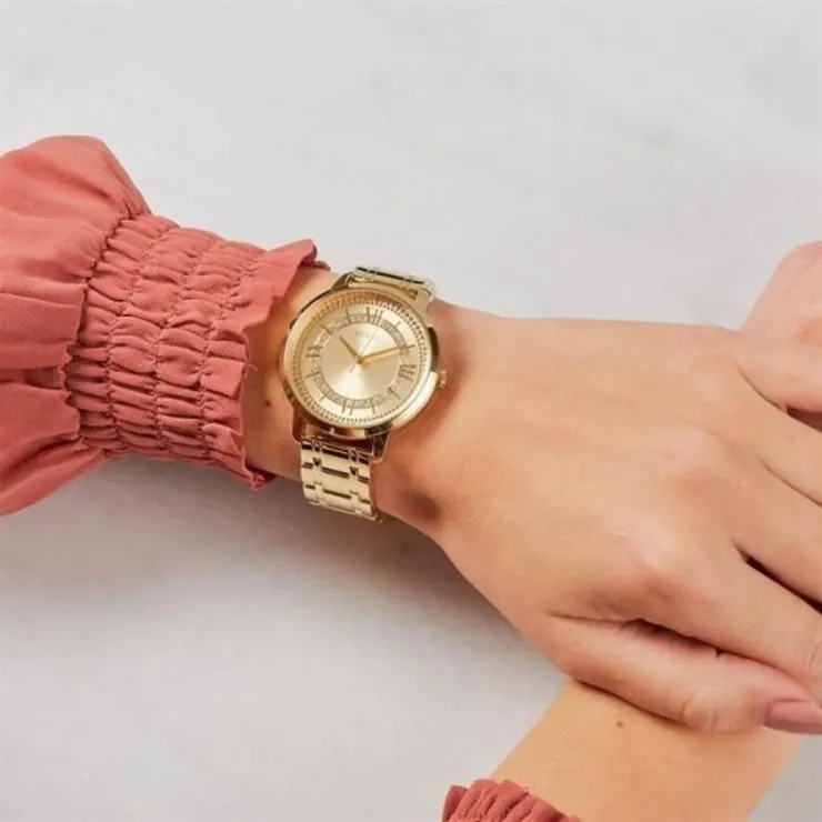 Guess GUW0933L2 Kadın Kol Saati Guess GUW0933L2 Kadın Kol Saati