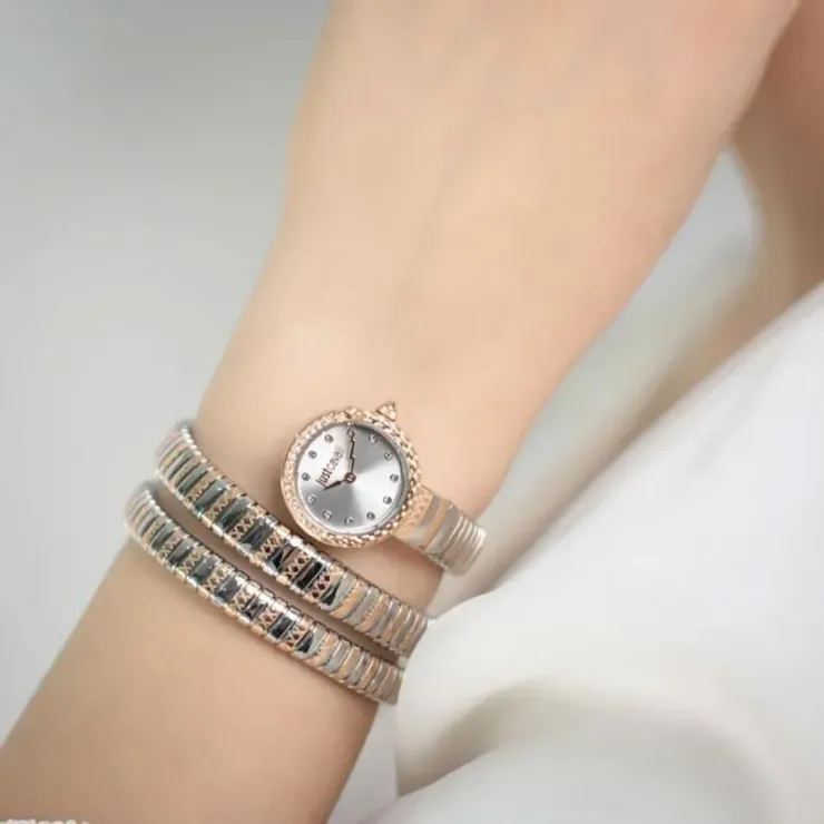 JUST CAVALLI JC1L302M0065 Kadın Kol Saati JUST CAVALLI JC1L302M0065 Kadın Kol Saati