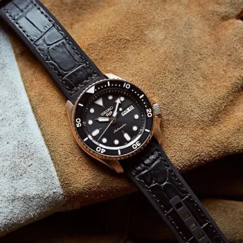 SRPD76K Seiko 5 Sports Otomatik Erkek Kol Saati SRPD76K1 SRPD76K Seiko 5 Sports Otomatik Erkek Kol Saati SRPD76K1