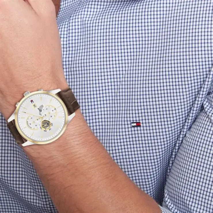 Tommy Hilfiger TH1710501 Erkek Kol Saati Tommy Hilfiger TH1710501 Erkek Kol Saati