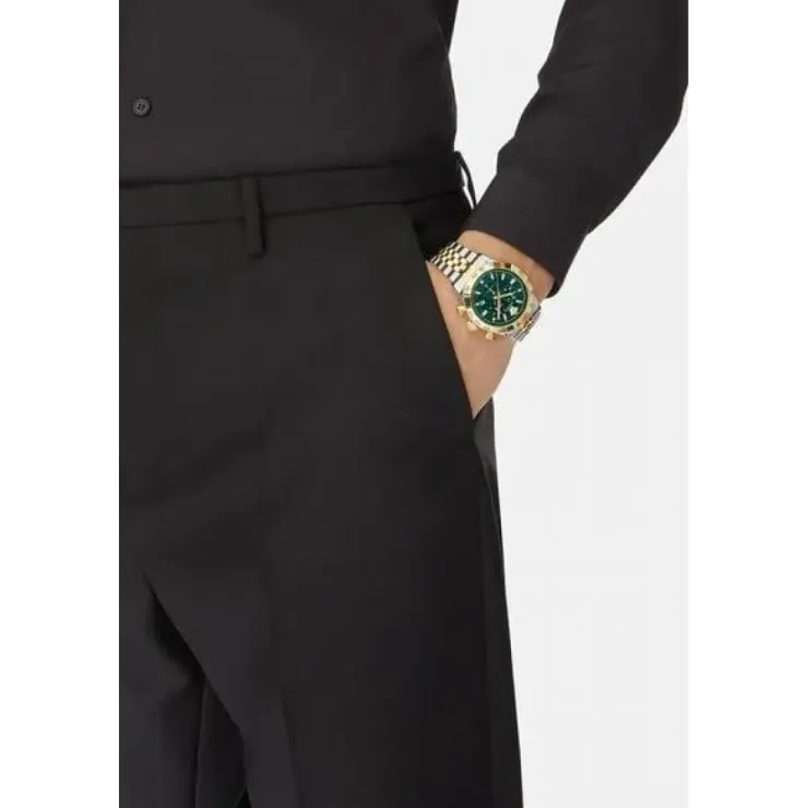 Versace VRSCVE2U00522 Erkek Kol Saati VE2U00522 Versace VRSCVE2U00522 Erkek Kol Saati VE2U00522