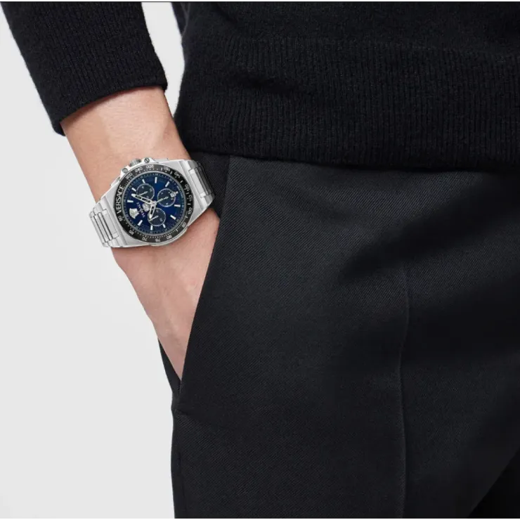 Versace VRSCVE7H00423 Erkek Kol Saati Versace VRSCVE7H00423 Erkek Kol Saati