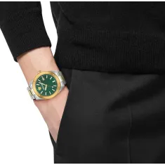Versace VRSCVE8E00524 Erkek Kol Saati Versace VRSCVE8E00524 Erkek Kol Saati