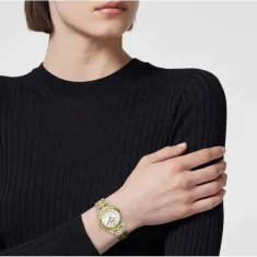 Versace VRSCVE9CA0224 Kadın Kol Saati