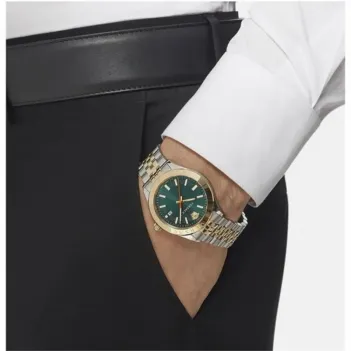 Versace VRSCVEVK00620 Erkek Kol Saati Versace VRSCVEVK00620 Erkek Kol Saati