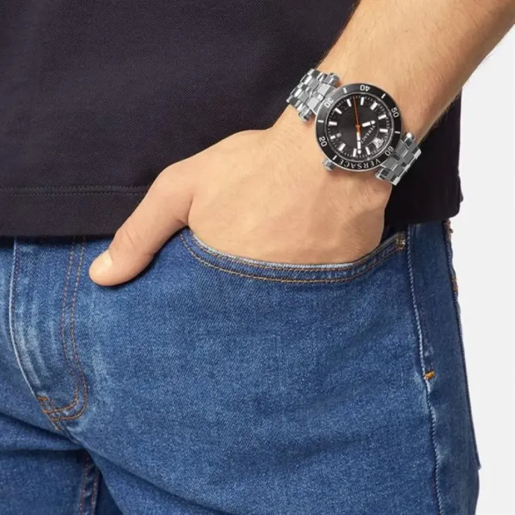 Versace VRSCVEZ300321 Erkek Kol Saati Versace VRSCVEZ300321 Erkek Kol Saati